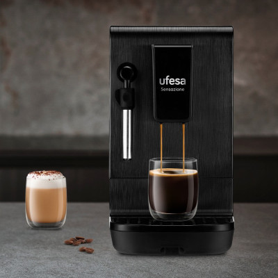 Ufesa Sensazione Totalmente automática Máquina espresso 1,4 L