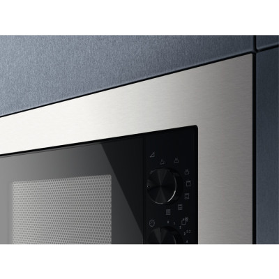 Electrolux KMSD203MMX Negro Microondas con grill Integrado 20 L 700 W