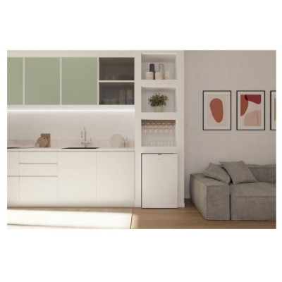 Frigorífico Bajo encimera Candy CNOQ2S58EW, 114 L, con congelador, Estático, E , Blanco, 85 x 54.5 x 56.2cm, Puerta reversible