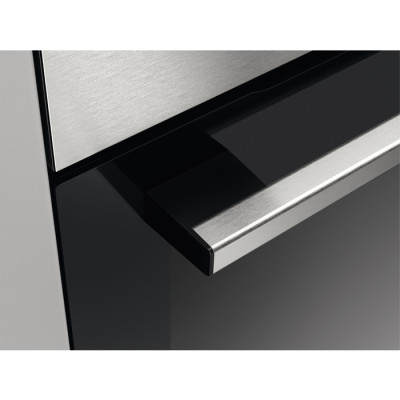 Zanussi ZOHNC0X1 53 L 1875 W Negro, Acero inoxidable